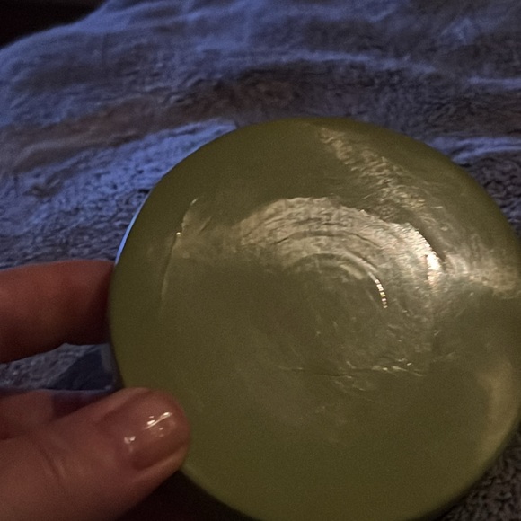 Vintage Avacado Bamboo canister - Picture 11 of 11